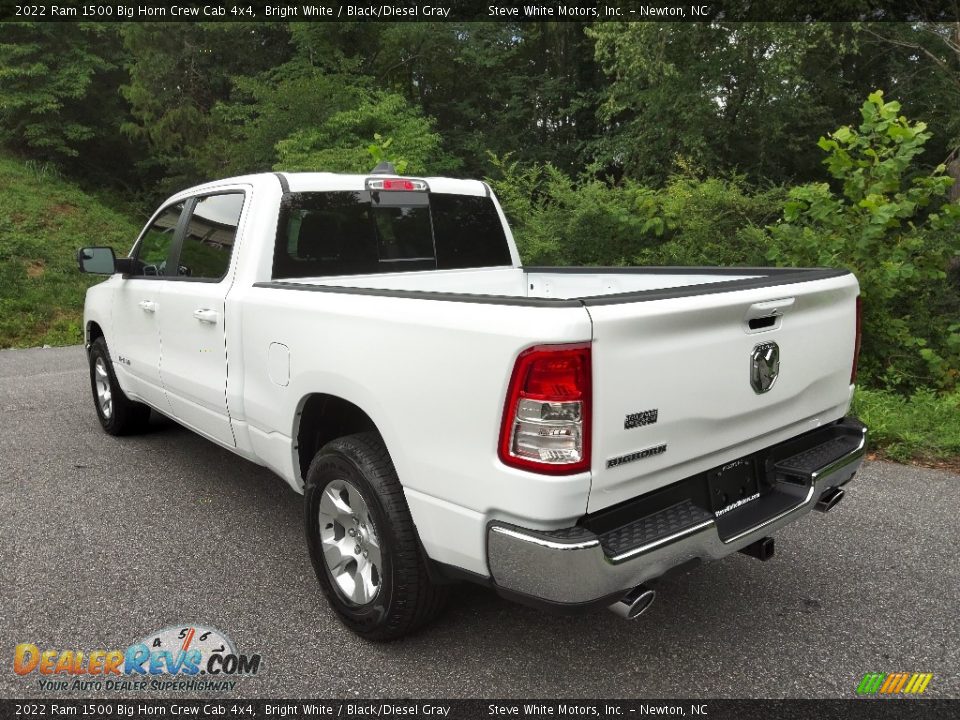 2022 Ram 1500 Big Horn Crew Cab 4x4 Bright White / Black/Diesel Gray Photo #9