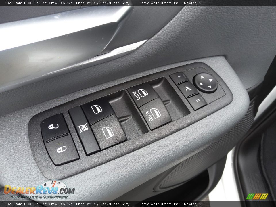 2022 Ram 1500 Big Horn Crew Cab 4x4 Bright White / Black/Diesel Gray Photo #12