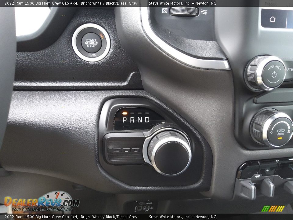 2022 Ram 1500 Big Horn Crew Cab 4x4 Bright White / Black/Diesel Gray Photo #22