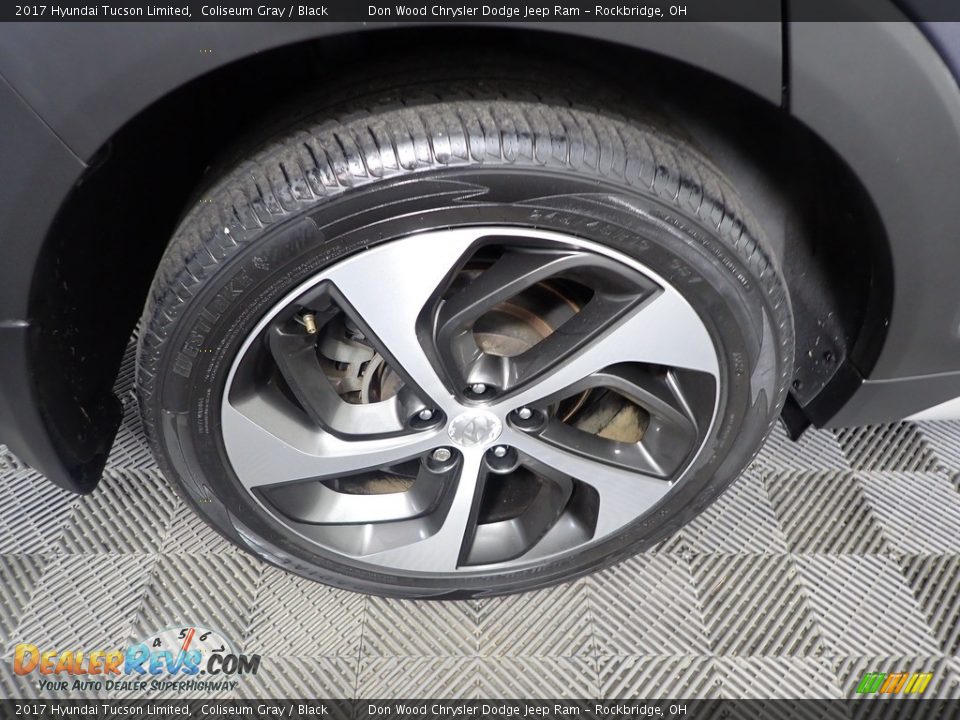 2017 Hyundai Tucson Limited Coliseum Gray / Black Photo #33