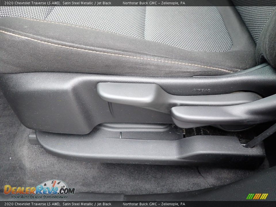 2020 Chevrolet Traverse LS AWD Satin Steel Metallic / Jet Black Photo #22