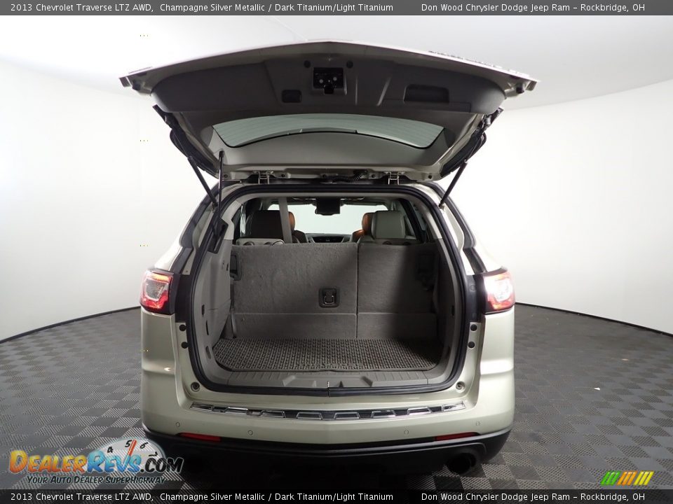 2013 Chevrolet Traverse LTZ AWD Champagne Silver Metallic / Dark Titanium/Light Titanium Photo #13