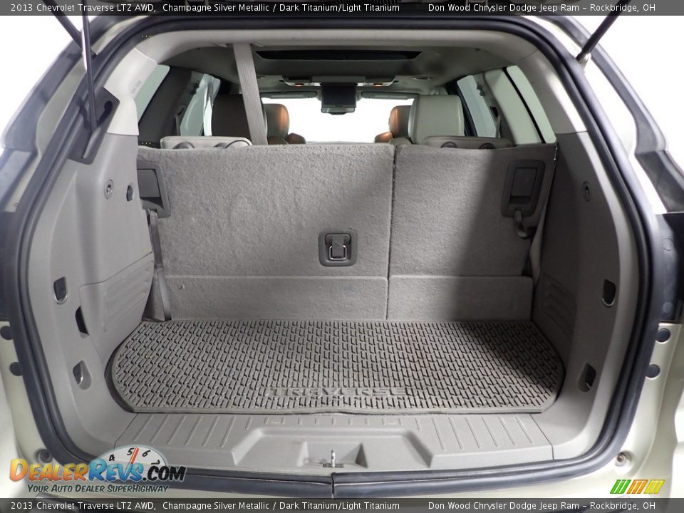 2013 Chevrolet Traverse LTZ AWD Champagne Silver Metallic / Dark Titanium/Light Titanium Photo #14