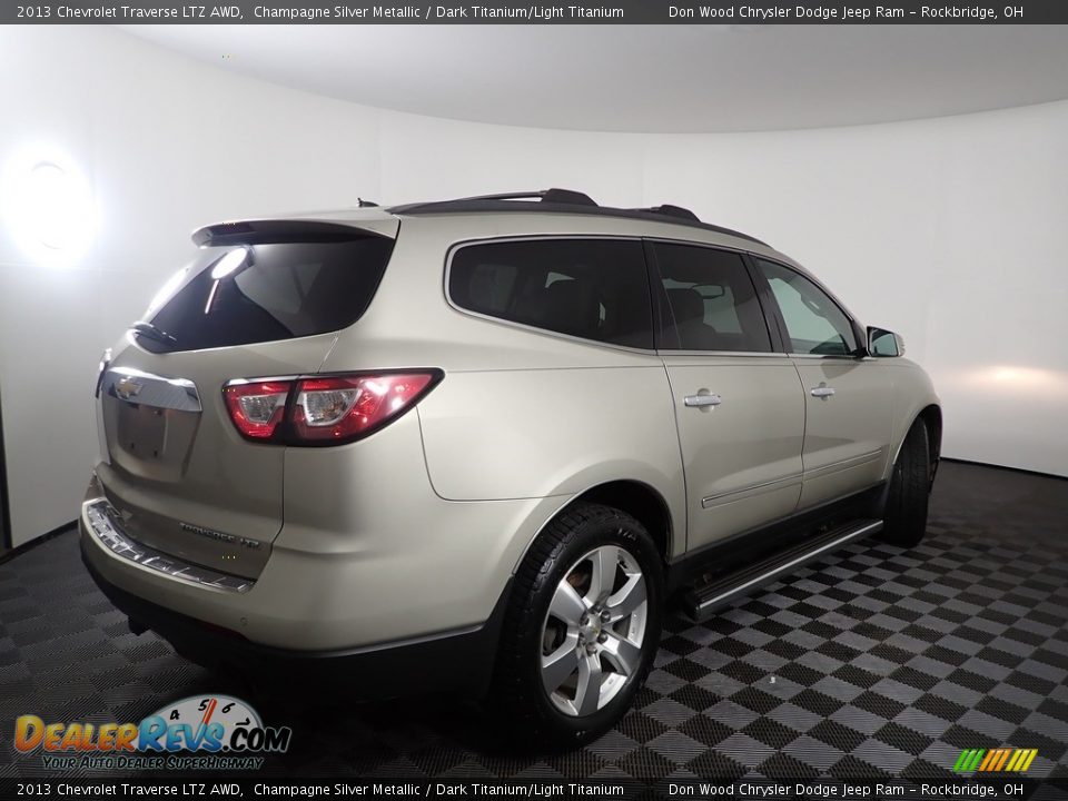 2013 Chevrolet Traverse LTZ AWD Champagne Silver Metallic / Dark Titanium/Light Titanium Photo #15