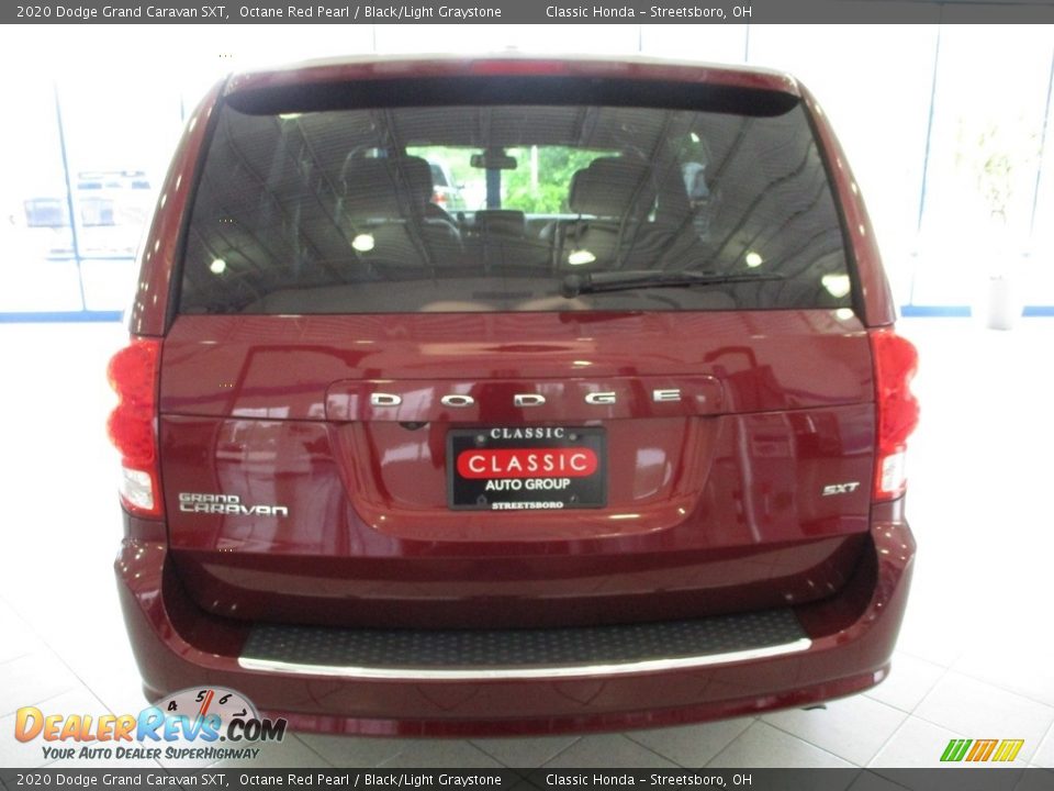2020 Dodge Grand Caravan SXT Octane Red Pearl / Black/Light Graystone Photo #8
