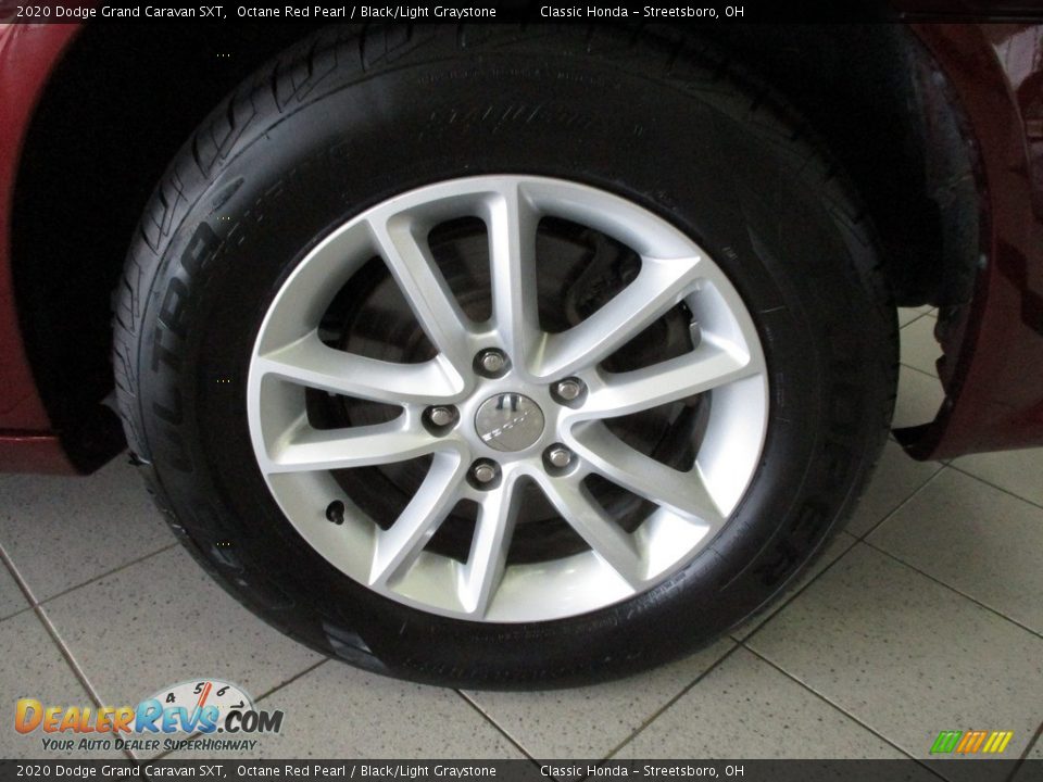 2020 Dodge Grand Caravan SXT Octane Red Pearl / Black/Light Graystone Photo #11