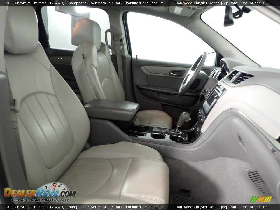 2013 Chevrolet Traverse LTZ AWD Champagne Silver Metallic / Dark Titanium/Light Titanium Photo #33
