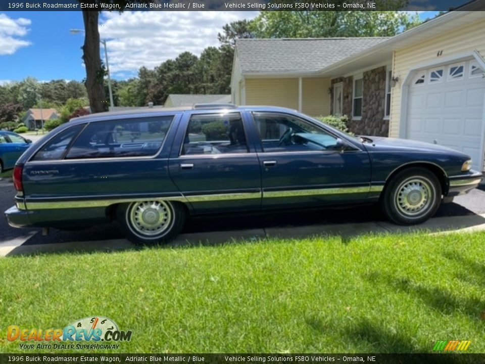 1996 Buick Roadmaster Estate Wagon Adriatic Blue Metallic / Blue Photo #3