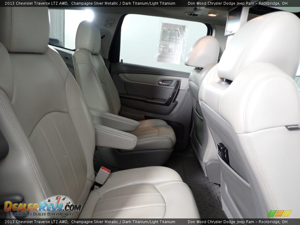 2013 Chevrolet Traverse LTZ AWD Champagne Silver Metallic / Dark Titanium/Light Titanium Photo #36