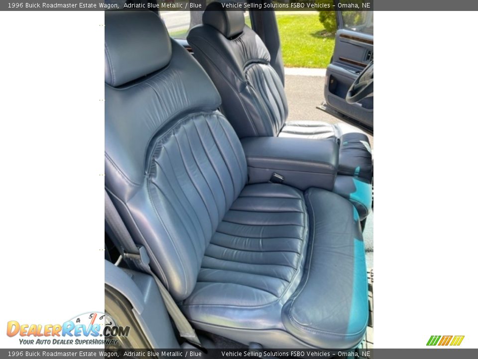 Front Seat of 1996 Buick Roadmaster Estate Wagon Photo #5