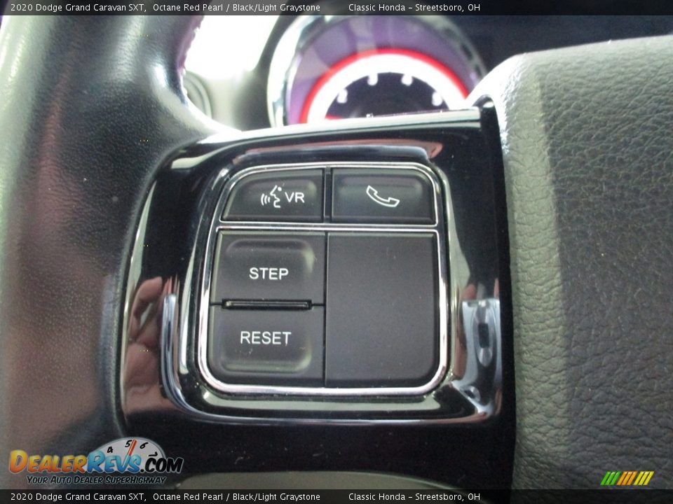 2020 Dodge Grand Caravan SXT Octane Red Pearl / Black/Light Graystone Photo #31