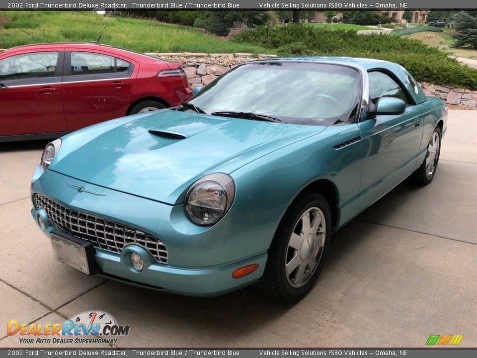 Front 3/4 View of 2002 Ford Thunderbird Deluxe Roadster Photo #2