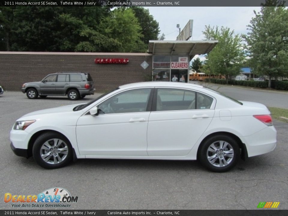 2011 Honda Accord SE Sedan Taffeta White / Ivory Photo #5