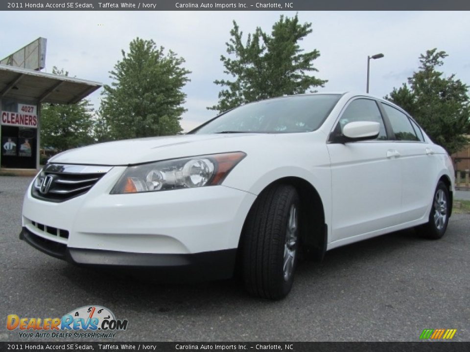 2011 Honda Accord SE Sedan Taffeta White / Ivory Photo #6