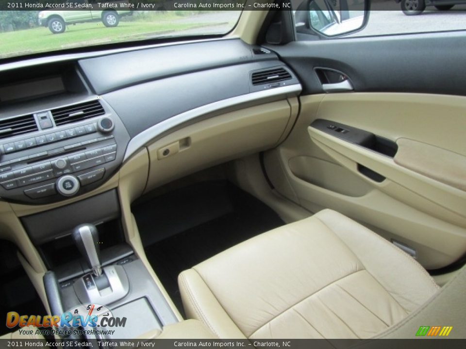 2011 Honda Accord SE Sedan Taffeta White / Ivory Photo #13