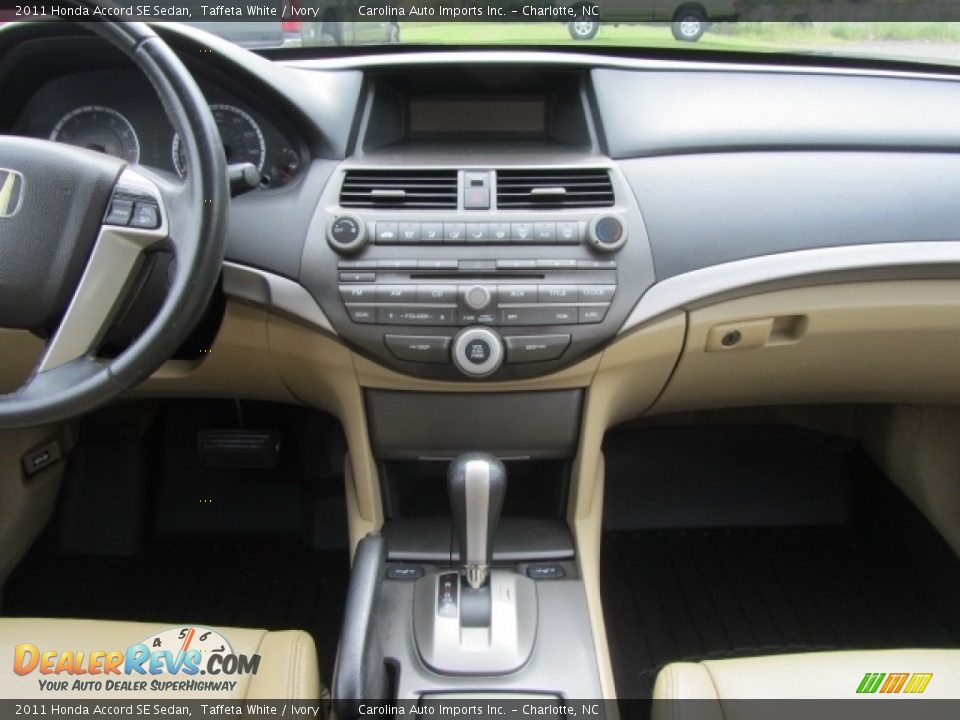 2011 Honda Accord SE Sedan Taffeta White / Ivory Photo #14