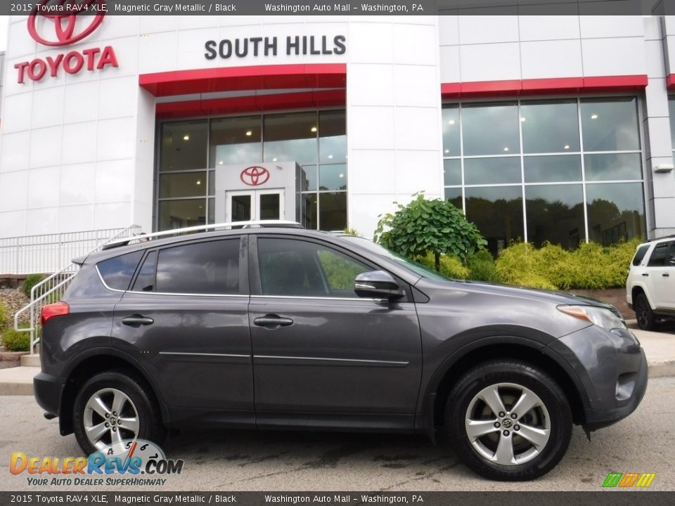 2015 Toyota RAV4 XLE Magnetic Gray Metallic / Black Photo #2