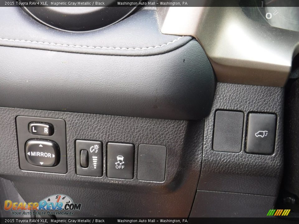 2015 Toyota RAV4 XLE Magnetic Gray Metallic / Black Photo #8