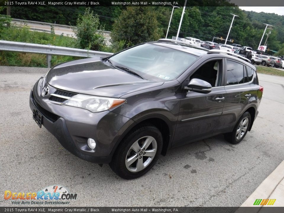 2015 Toyota RAV4 XLE Magnetic Gray Metallic / Black Photo #11