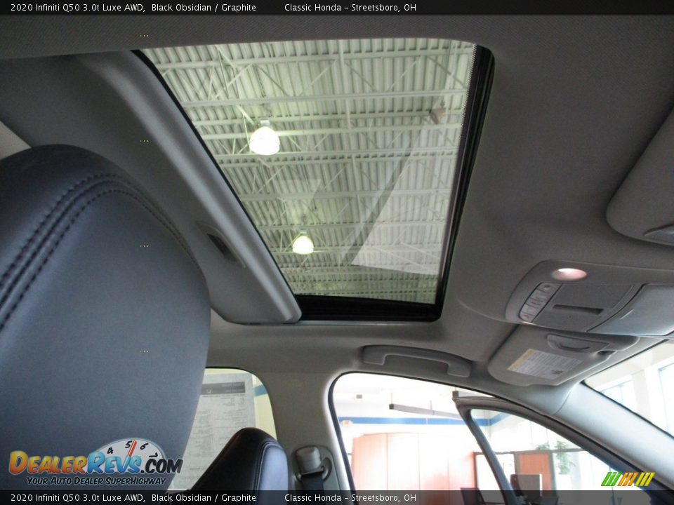 2020 Infiniti Q50 3.0t Luxe AWD Black Obsidian / Graphite Photo #18