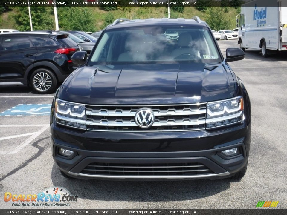 2018 Volkswagen Atlas SE 4Motion Deep Black Pearl / Shetland Photo #4