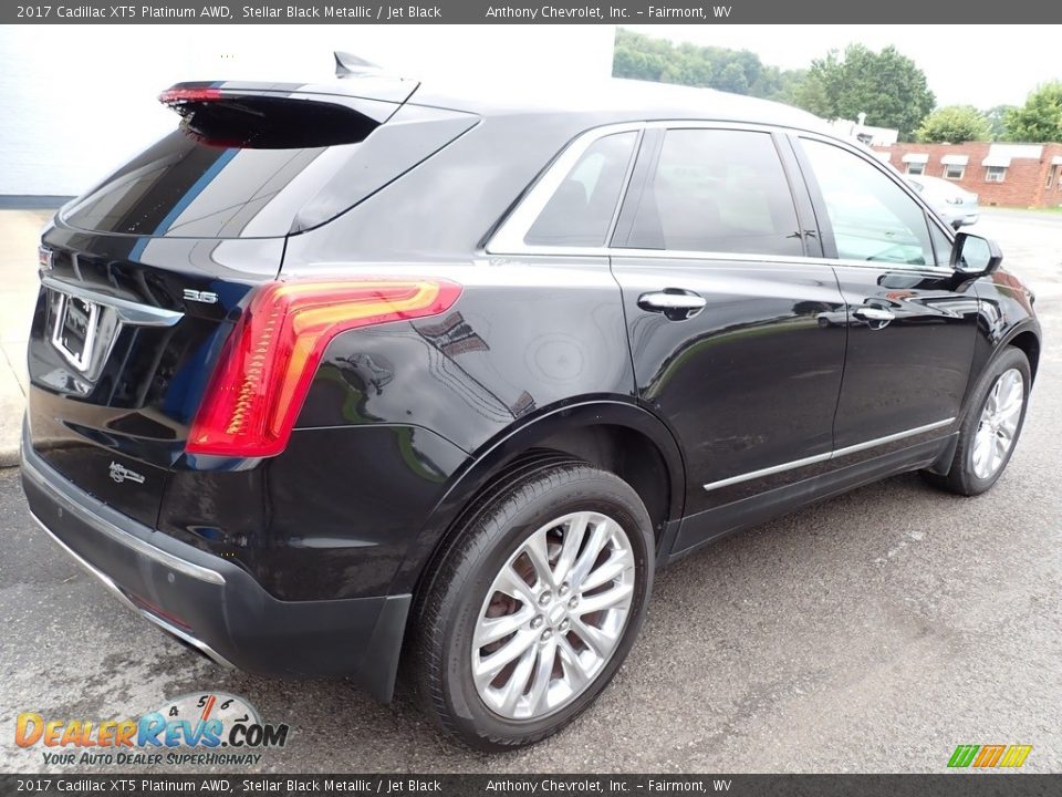 2017 Cadillac XT5 Platinum AWD Stellar Black Metallic / Jet Black Photo #3