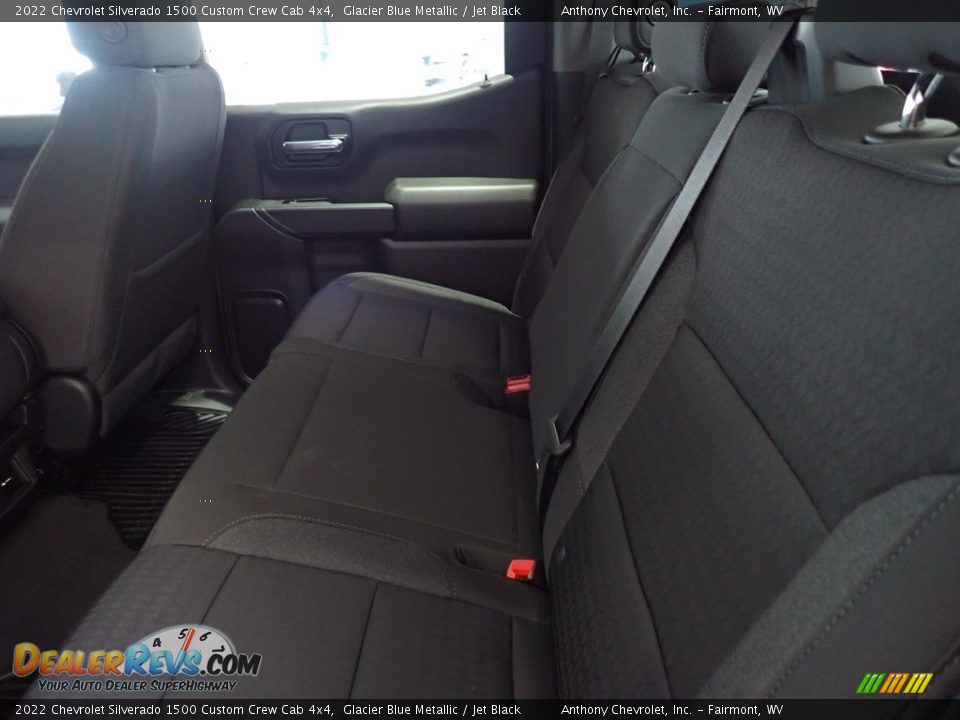 2022 Chevrolet Silverado 1500 Custom Crew Cab 4x4 Glacier Blue Metallic / Jet Black Photo #11