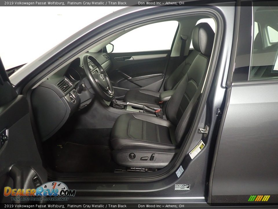 2019 Volkswagen Passat Wolfsburg Platinum Gray Metallic / Titan Black Photo #19