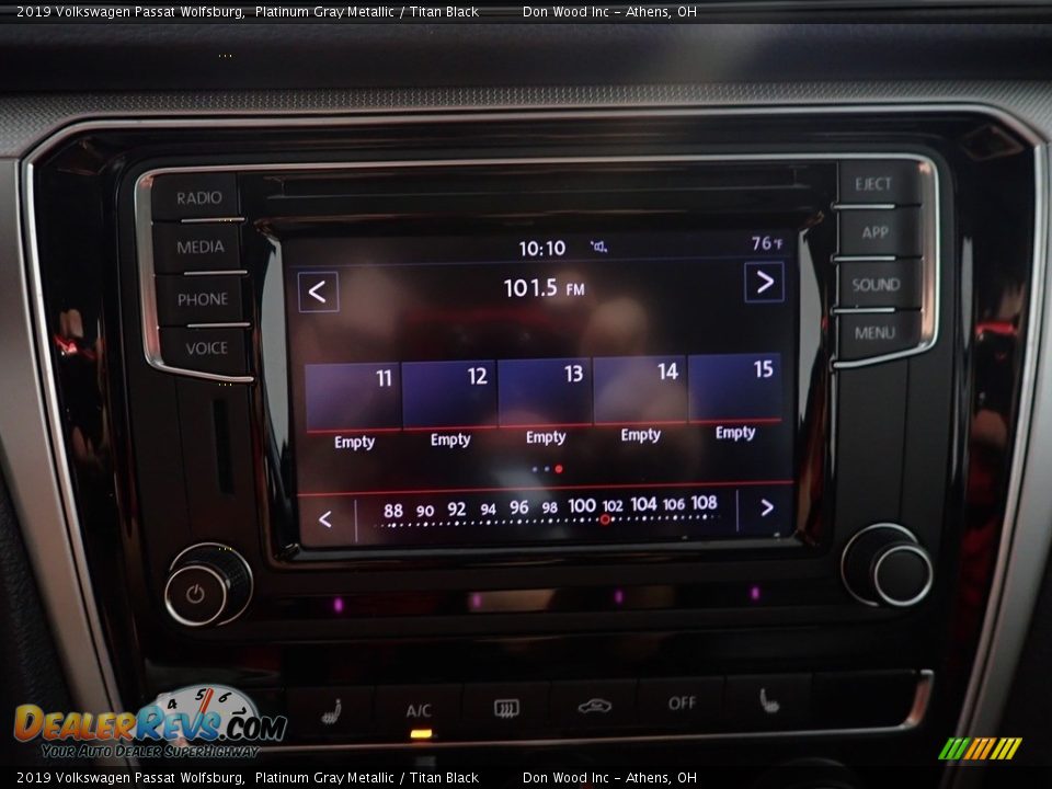 2019 Volkswagen Passat Wolfsburg Platinum Gray Metallic / Titan Black Photo #23