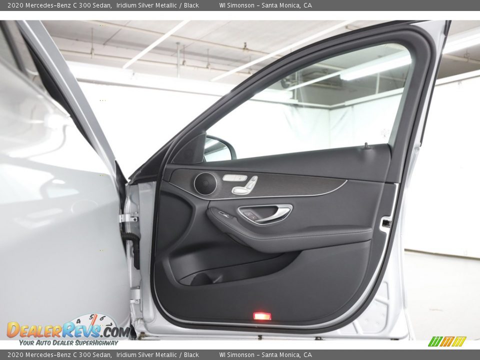 2020 Mercedes-Benz C 300 Sedan Iridium Silver Metallic / Black Photo #31