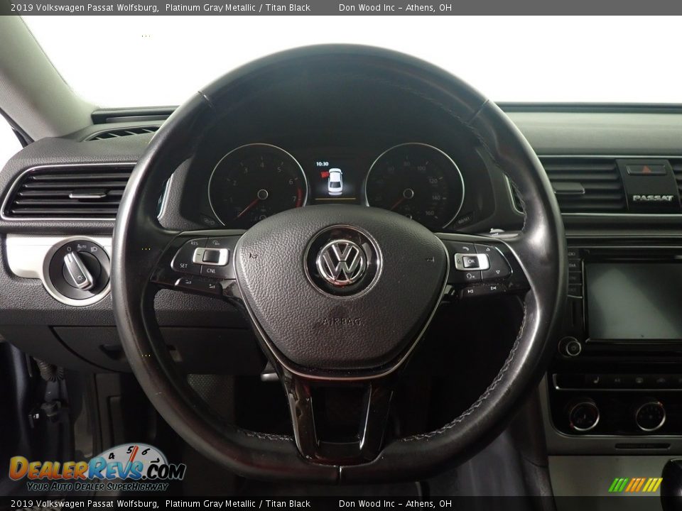 2019 Volkswagen Passat Wolfsburg Platinum Gray Metallic / Titan Black Photo #24