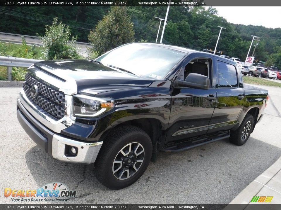 2020 Toyota Tundra SR5 CrewMax 4x4 Midnight Black Metallic / Black Photo #15