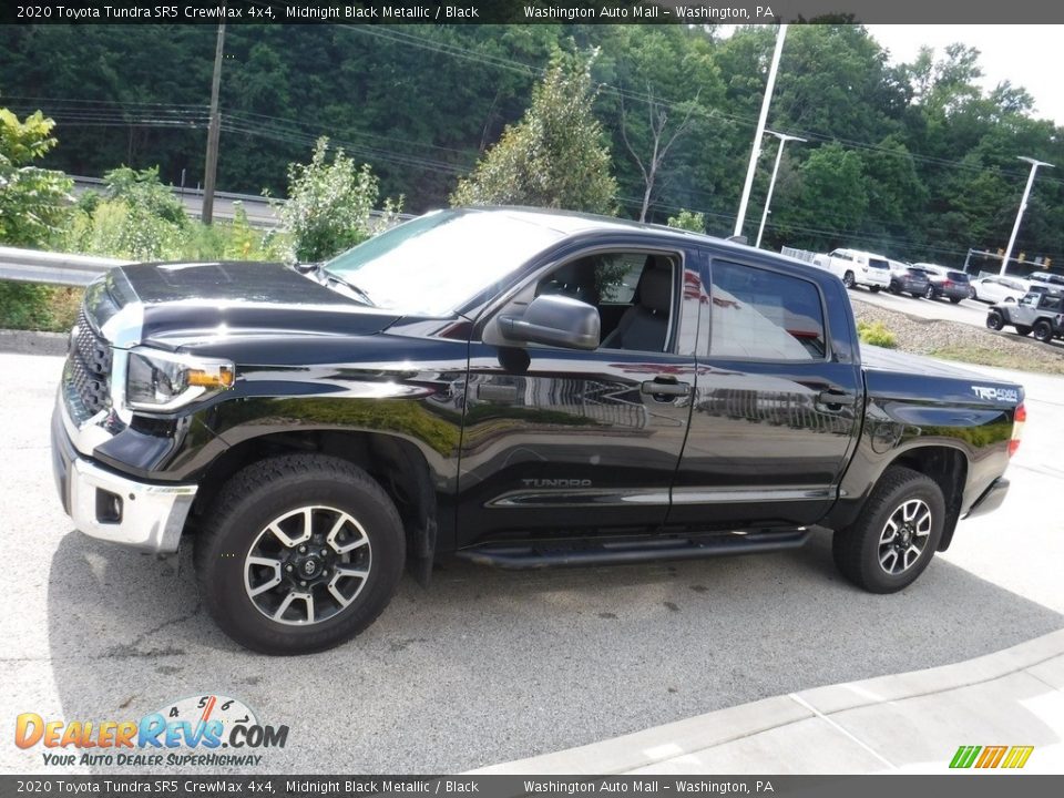 2020 Toyota Tundra SR5 CrewMax 4x4 Midnight Black Metallic / Black Photo #16