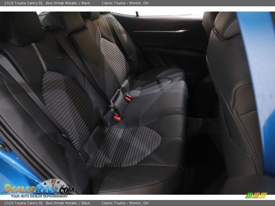 2019 Toyota Camry SE Blue Streak Metallic / Black Photo #14
