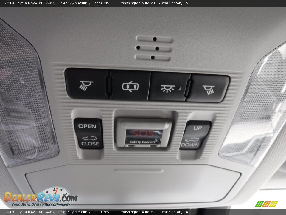 2019 Toyota RAV4 XLE AWD Silver Sky Metallic / Light Gray Photo #23