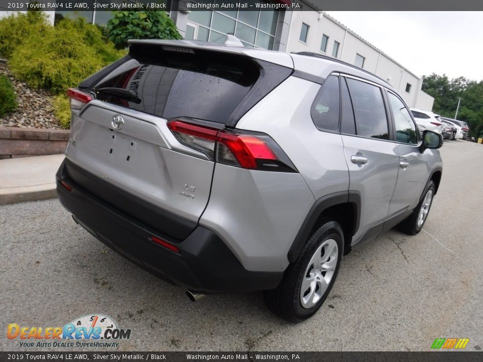 2019 Toyota RAV4 LE AWD Silver Sky Metallic / Black Photo #15