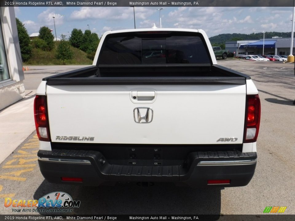 2019 Honda Ridgeline RTL AWD White Diamond Pearl / Beige Photo #9