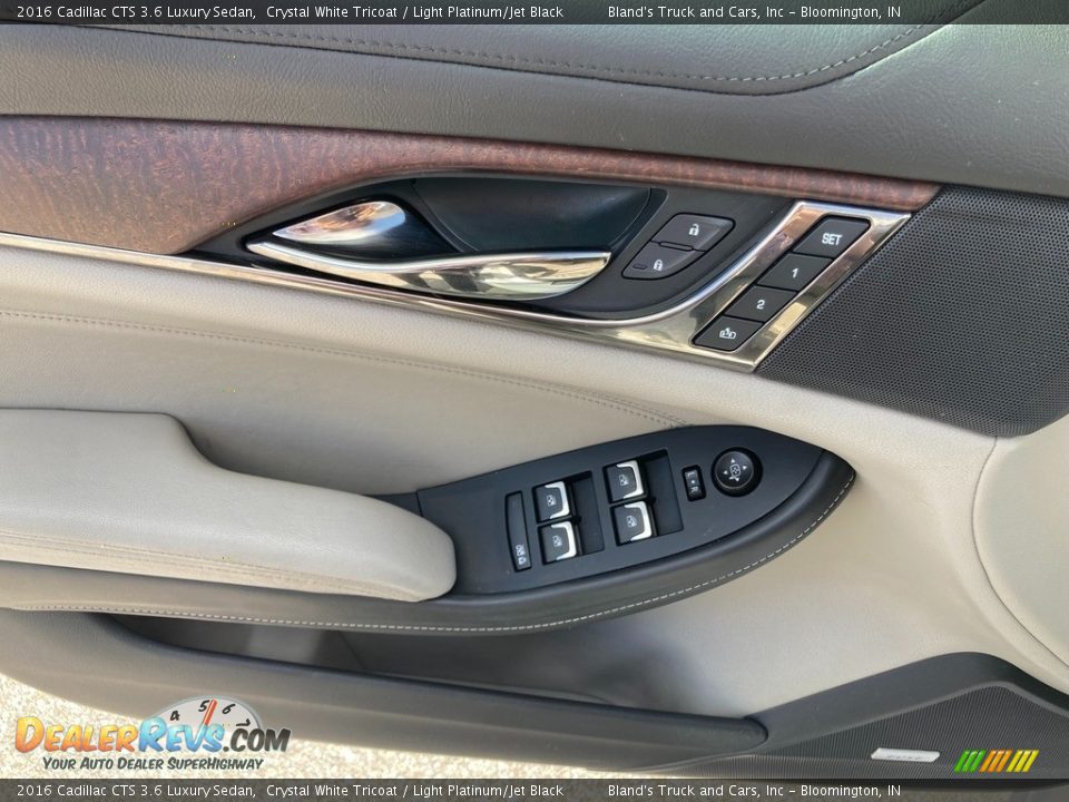 Door Panel of 2016 Cadillac CTS 3.6 Luxury Sedan Photo #12