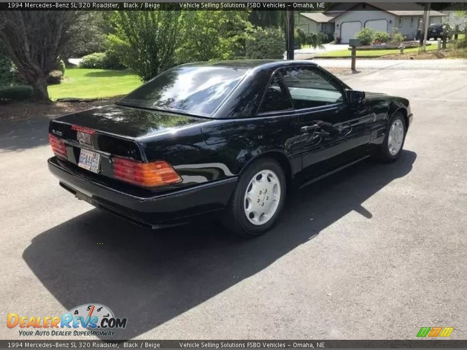 1994 Mercedes-Benz SL 320 Roadster Black / Beige Photo #3