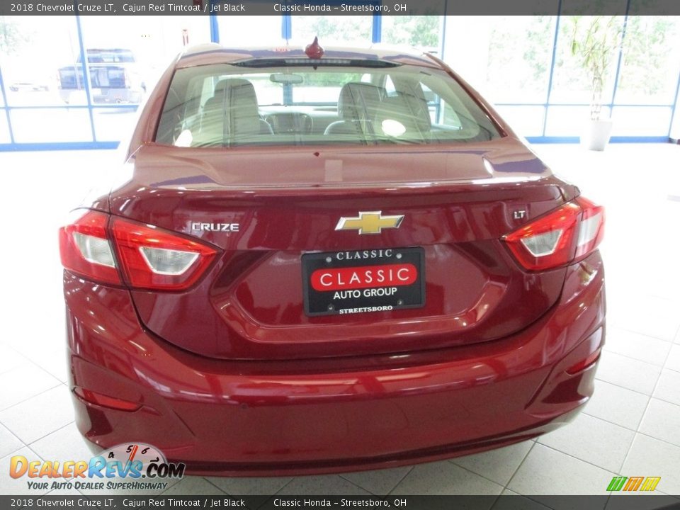 2018 Chevrolet Cruze LT Cajun Red Tintcoat / Jet Black Photo #8