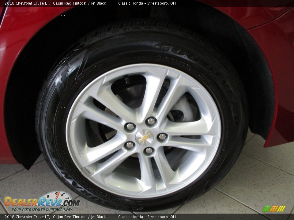 2018 Chevrolet Cruze LT Cajun Red Tintcoat / Jet Black Photo #11