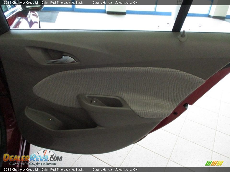 2018 Chevrolet Cruze LT Cajun Red Tintcoat / Jet Black Photo #17