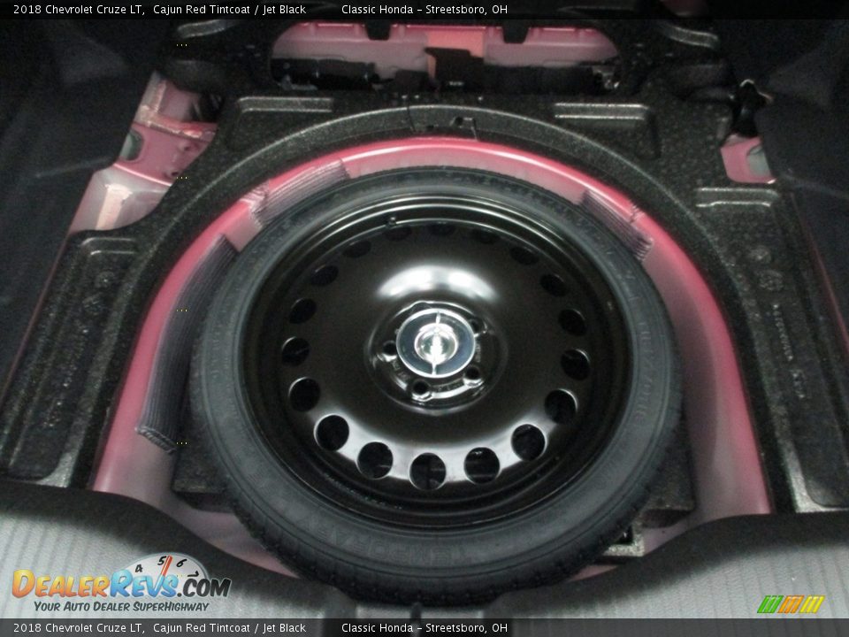 2018 Chevrolet Cruze LT Cajun Red Tintcoat / Jet Black Photo #21