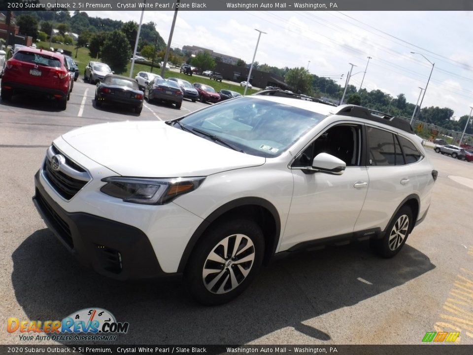 2020 Subaru Outback 2.5i Premium Crystal White Pearl / Slate Black Photo #5