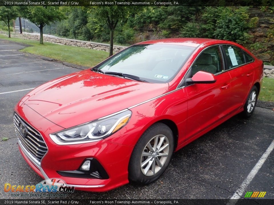 2019 Hyundai Sonata SE Scarlet Red / Gray Photo #1