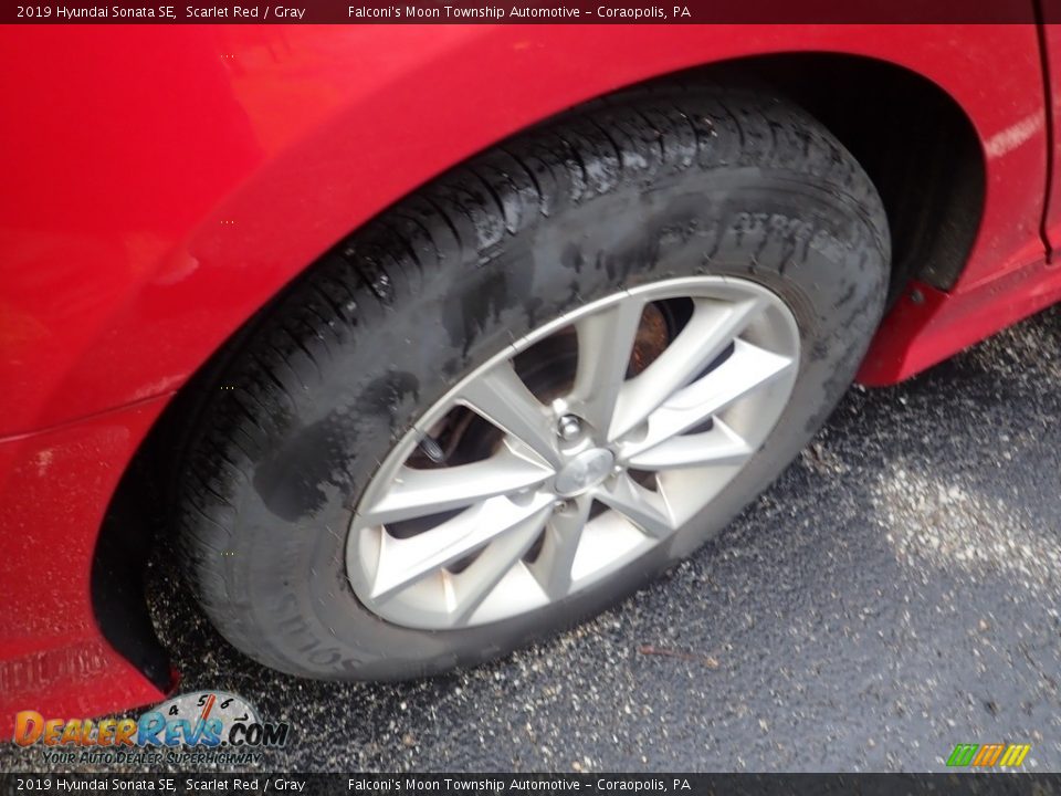 2019 Hyundai Sonata SE Scarlet Red / Gray Photo #5