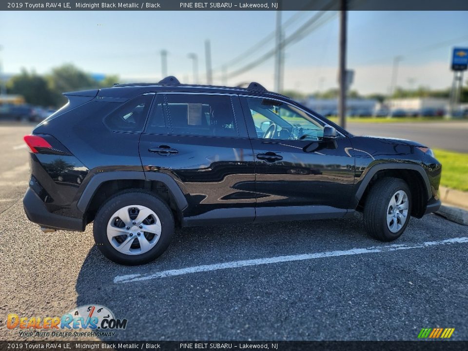 2019 Toyota RAV4 LE Midnight Black Metallic / Black Photo #8