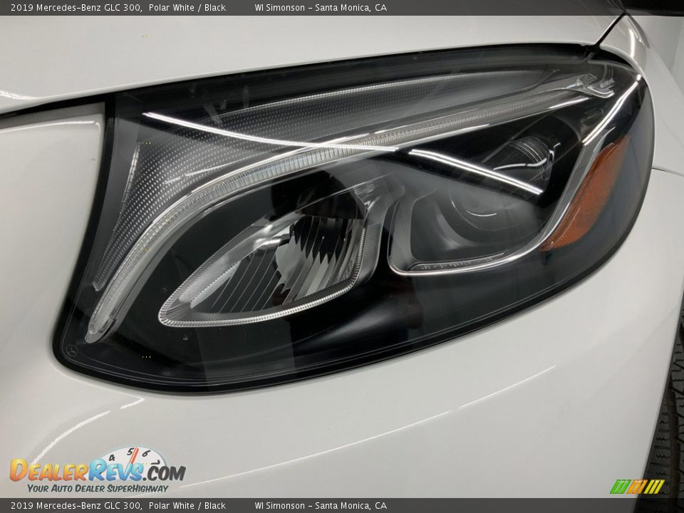 2019 Mercedes-Benz GLC 300 Polar White / Black Photo #15