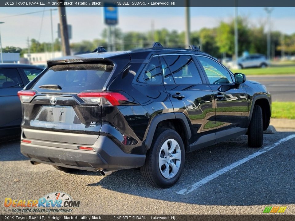 2019 Toyota RAV4 LE Midnight Black Metallic / Black Photo #9