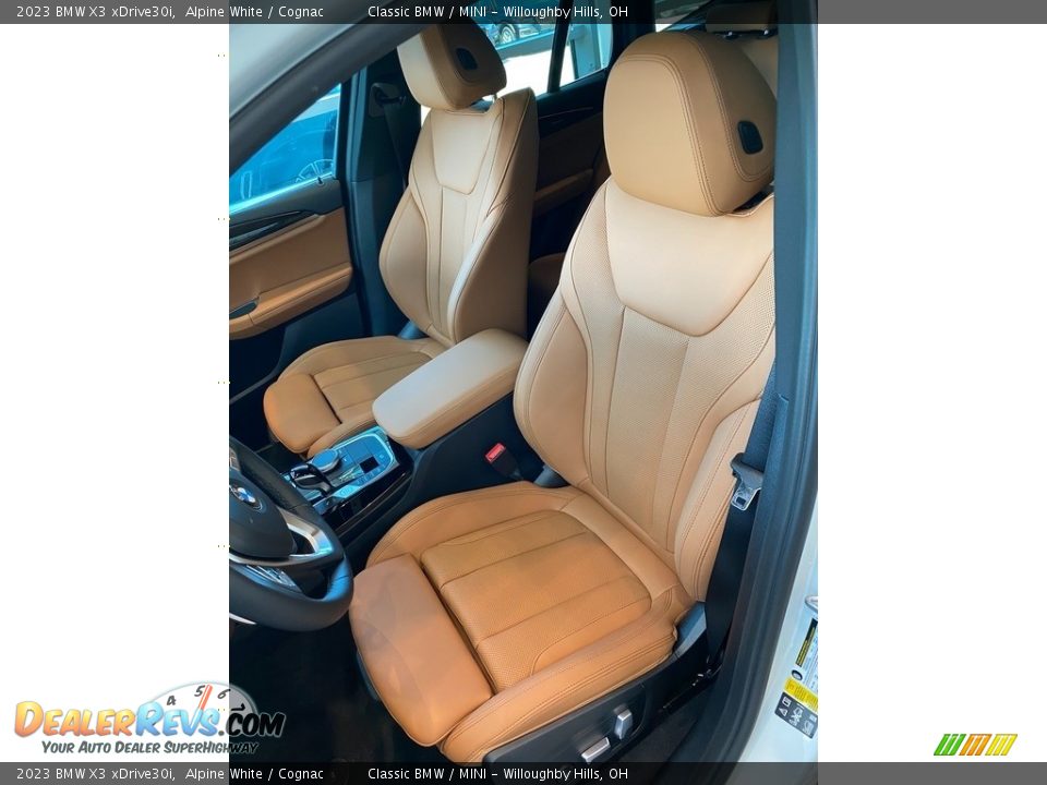 Front Seat of 2023 BMW X3 xDrive30i Photo #4